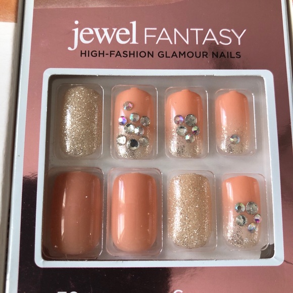 Set of 3 Kiss Press-On Nails Cream and Purple Collection - Picture 10 of 10